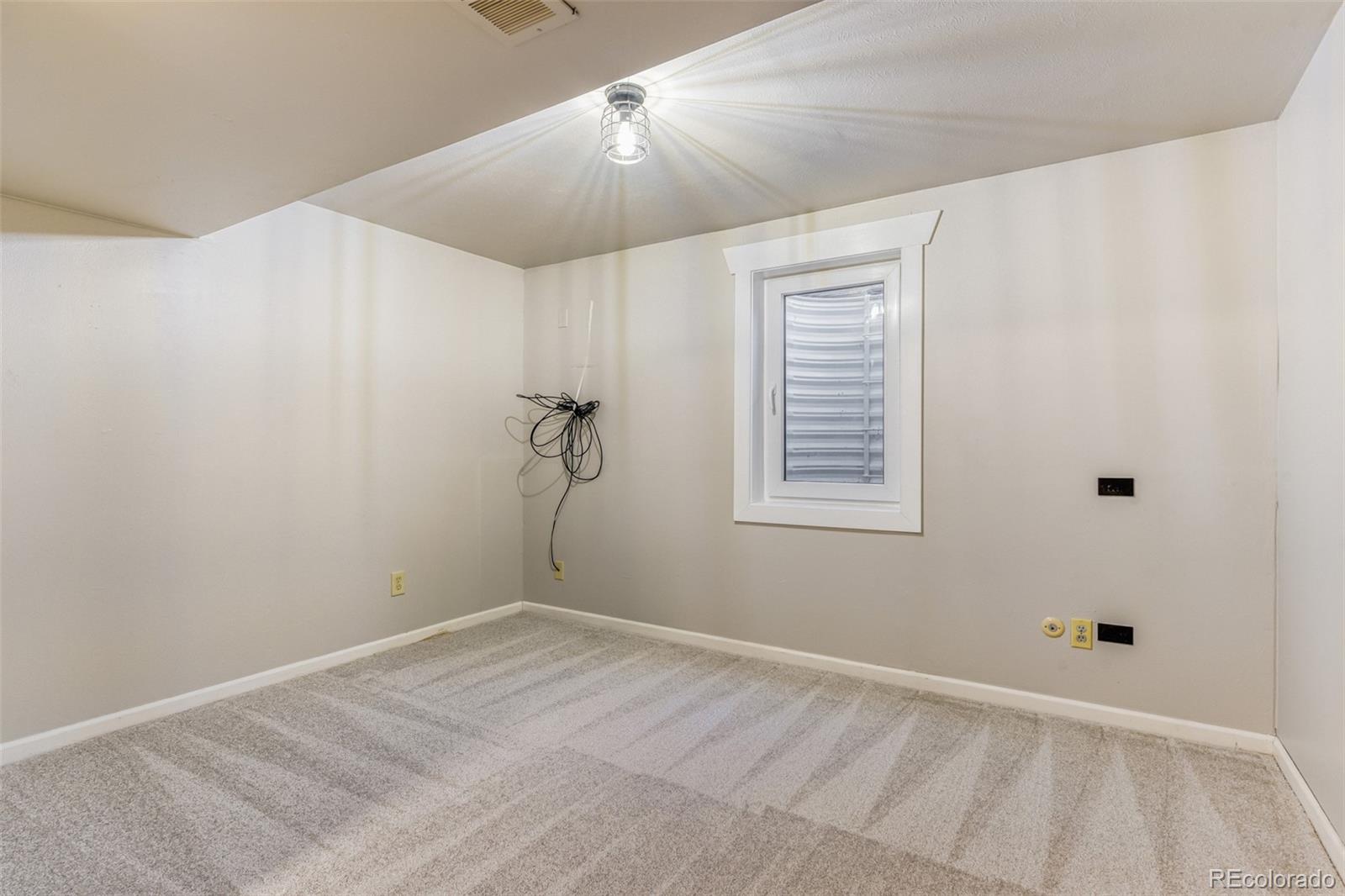 MLS Image #18 for 128  olympus circle,lone tree, Colorado