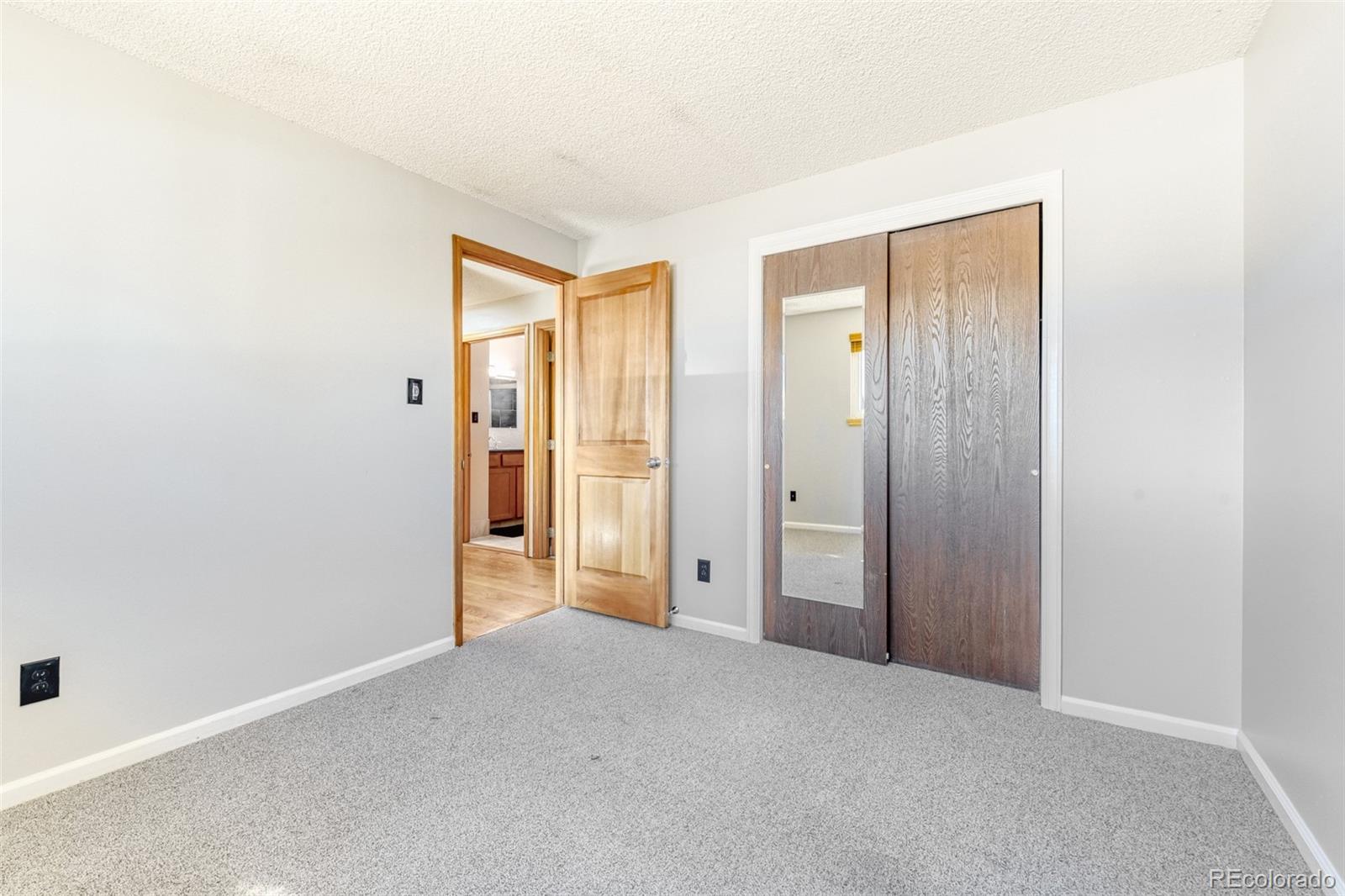 MLS Image #24 for 128  olympus circle,lone tree, Colorado