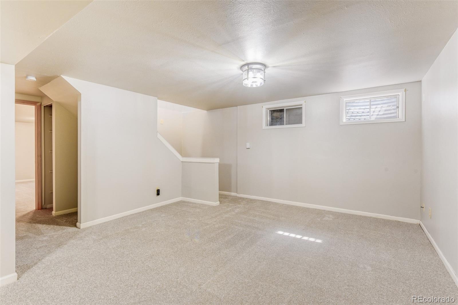 MLS Image #7 for 128  olympus circle,lone tree, Colorado