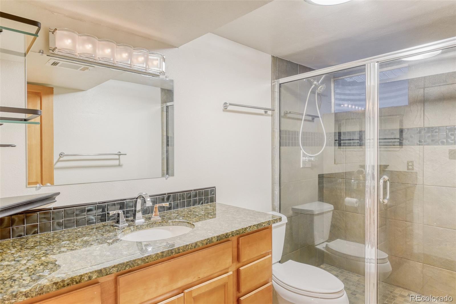 MLS Image #8 for 128  olympus circle,lone tree, Colorado