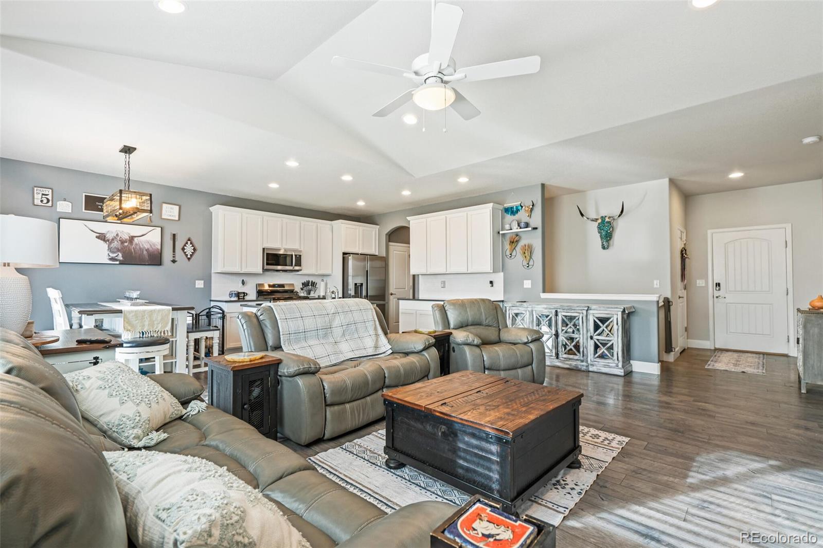 MLS Image #2 for 1410  kings crown drive,milliken, Colorado