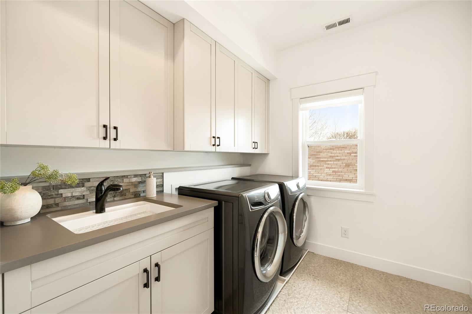 MLS Image #32 for 3062 w 37th avenue,denver, Colorado