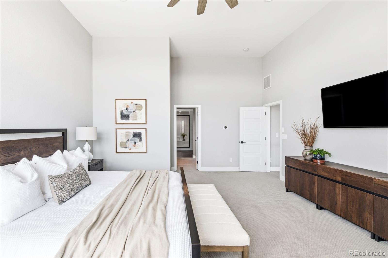MLS Image #18 for 9807 e 63rd avenue,denver, Colorado