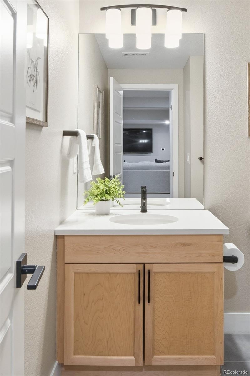 MLS Image #31 for 9807 e 63rd avenue,denver, Colorado