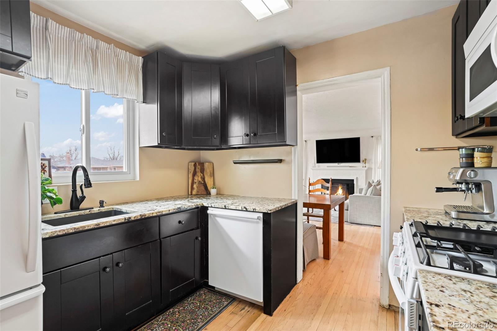 MLS Image #18 for 2670  kearney street,denver, Colorado