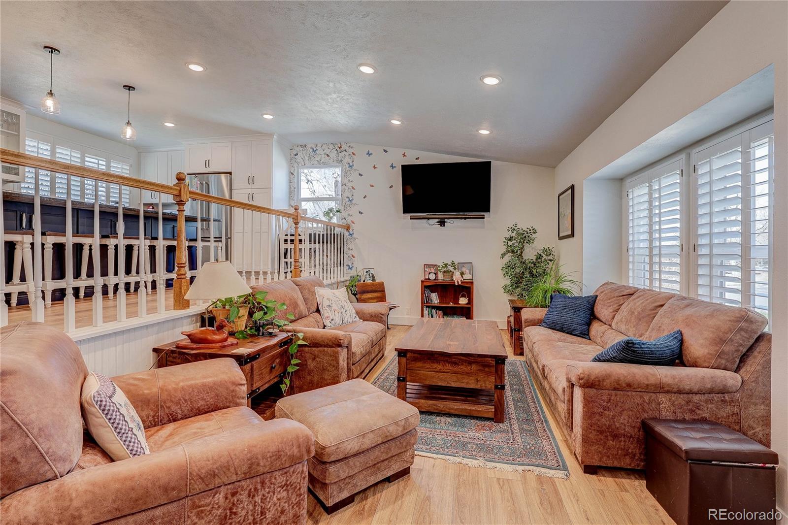 MLS Image #3 for 7563 s ogden way,centennial, Colorado