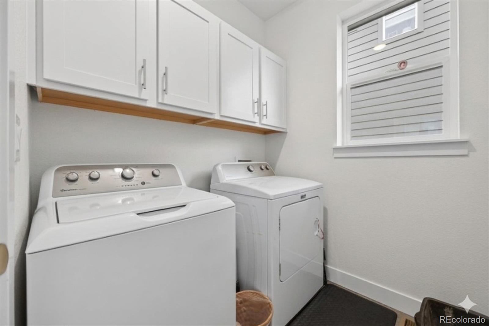 MLS Image #10 for 10076 e 63rd avenue,denver, Colorado