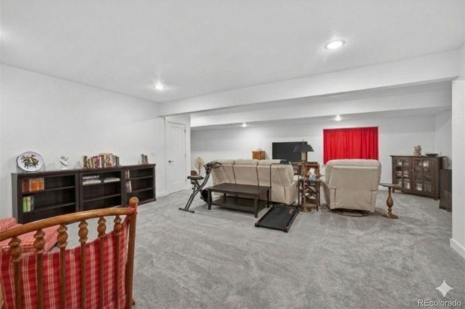 MLS Image #16 for 10076 e 63rd avenue,denver, Colorado