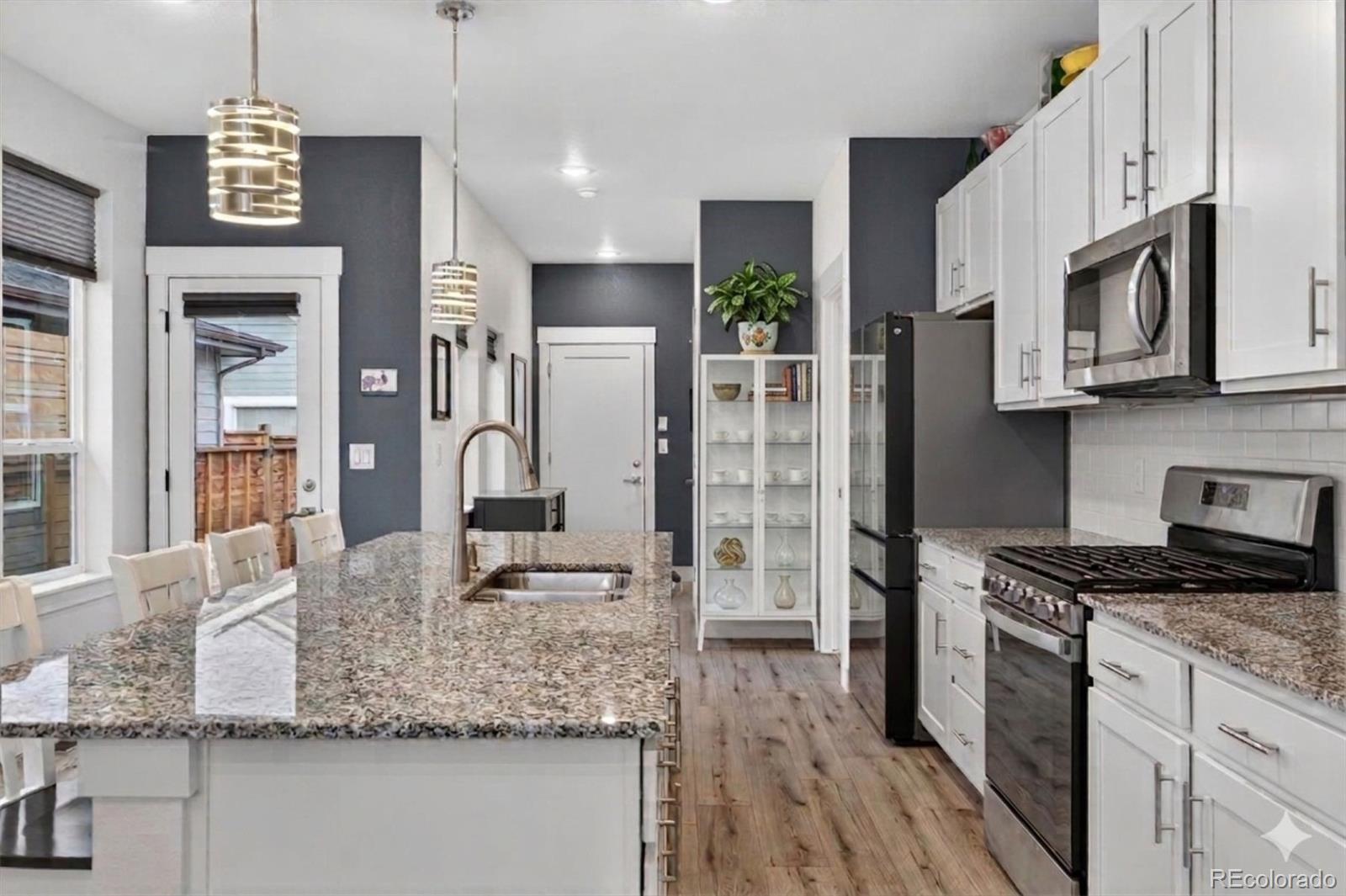 MLS Image #3 for 10076 e 63rd avenue,denver, Colorado