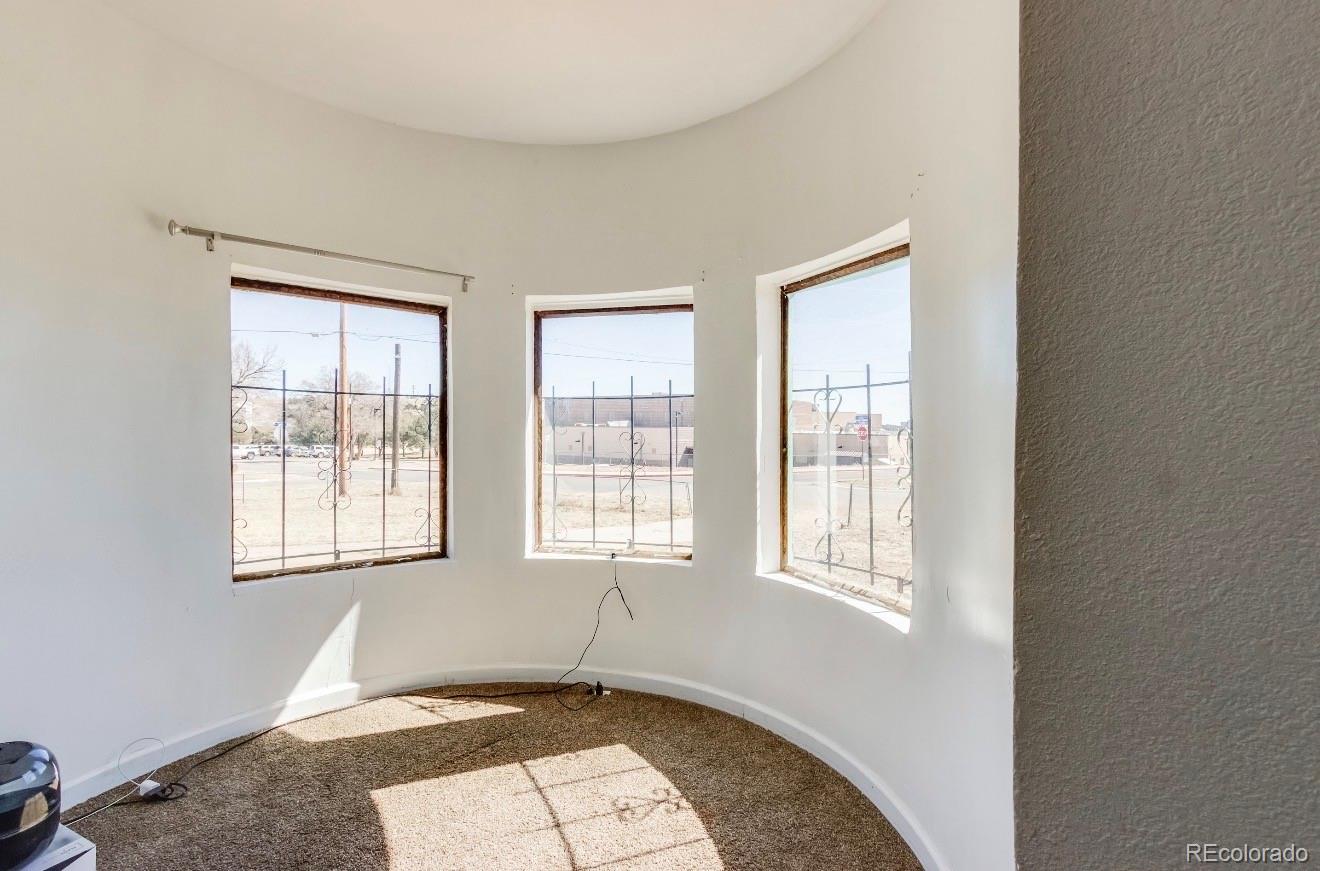 MLS Image #11 for 402 w pine street,walsenburg, Colorado