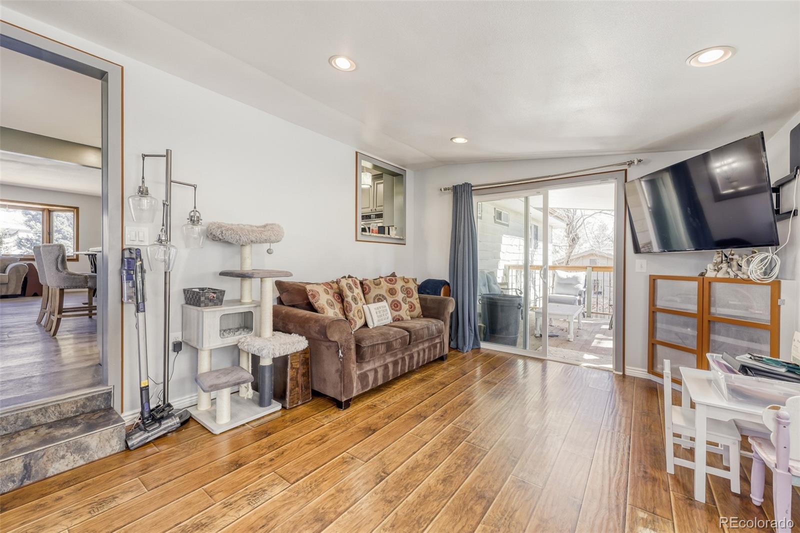 MLS Image #10 for 286 e 12th avenue,broomfield, Colorado