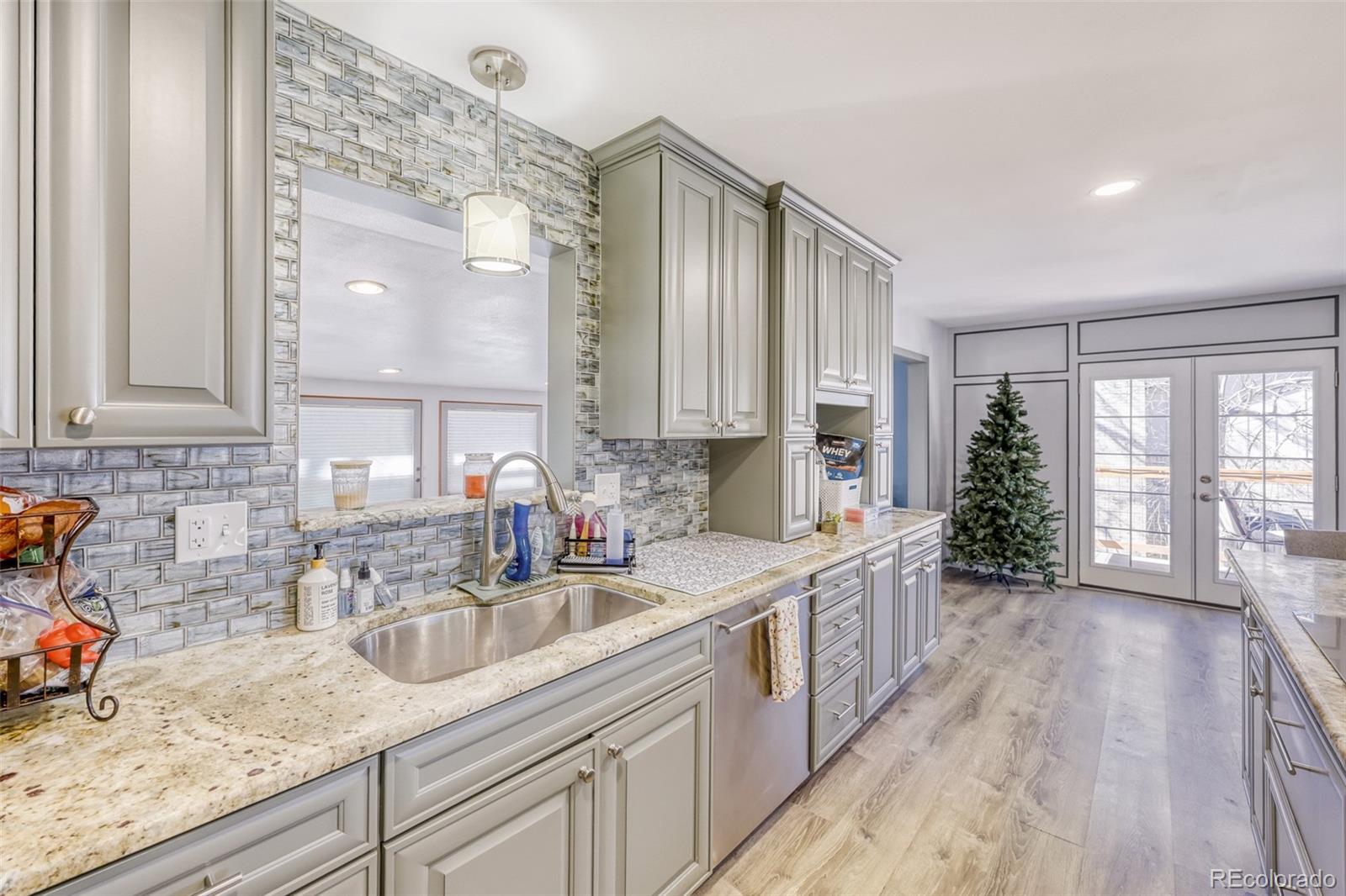 MLS Image #3 for 286 e 12th avenue,broomfield, Colorado