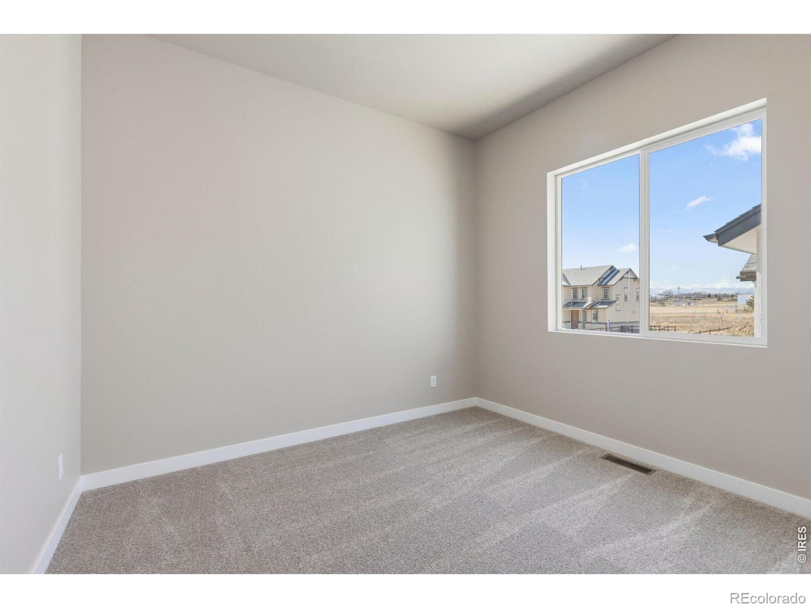 MLS Image #17 for 3435  ballinger circle,mead, Colorado