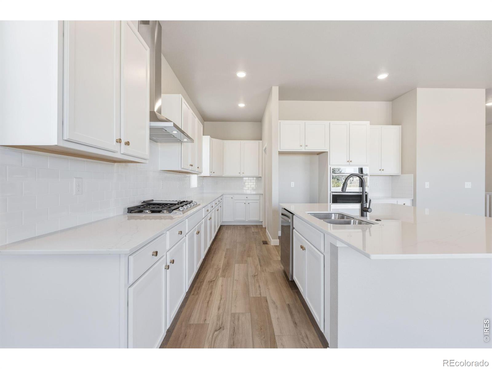 MLS Image #3 for 3435  ballinger circle,mead, Colorado