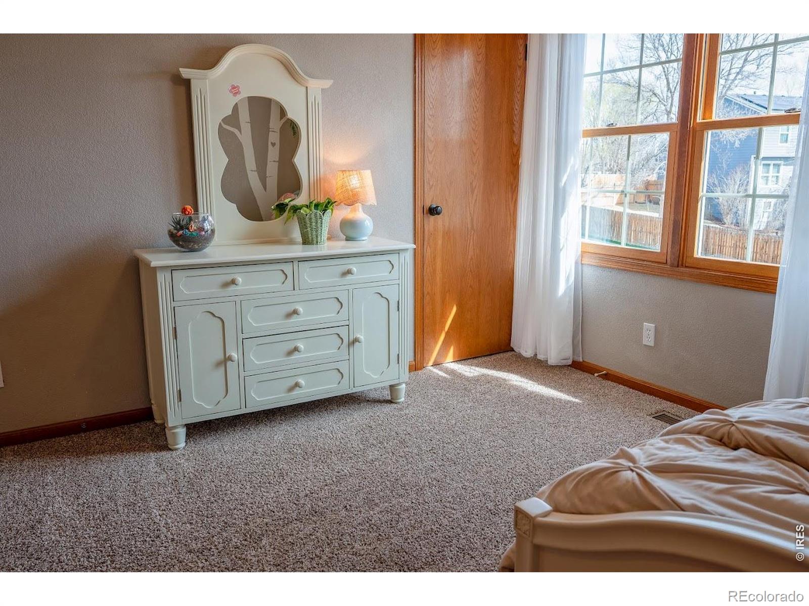 MLS Image #15 for 539 s 9th street,berthoud, Colorado