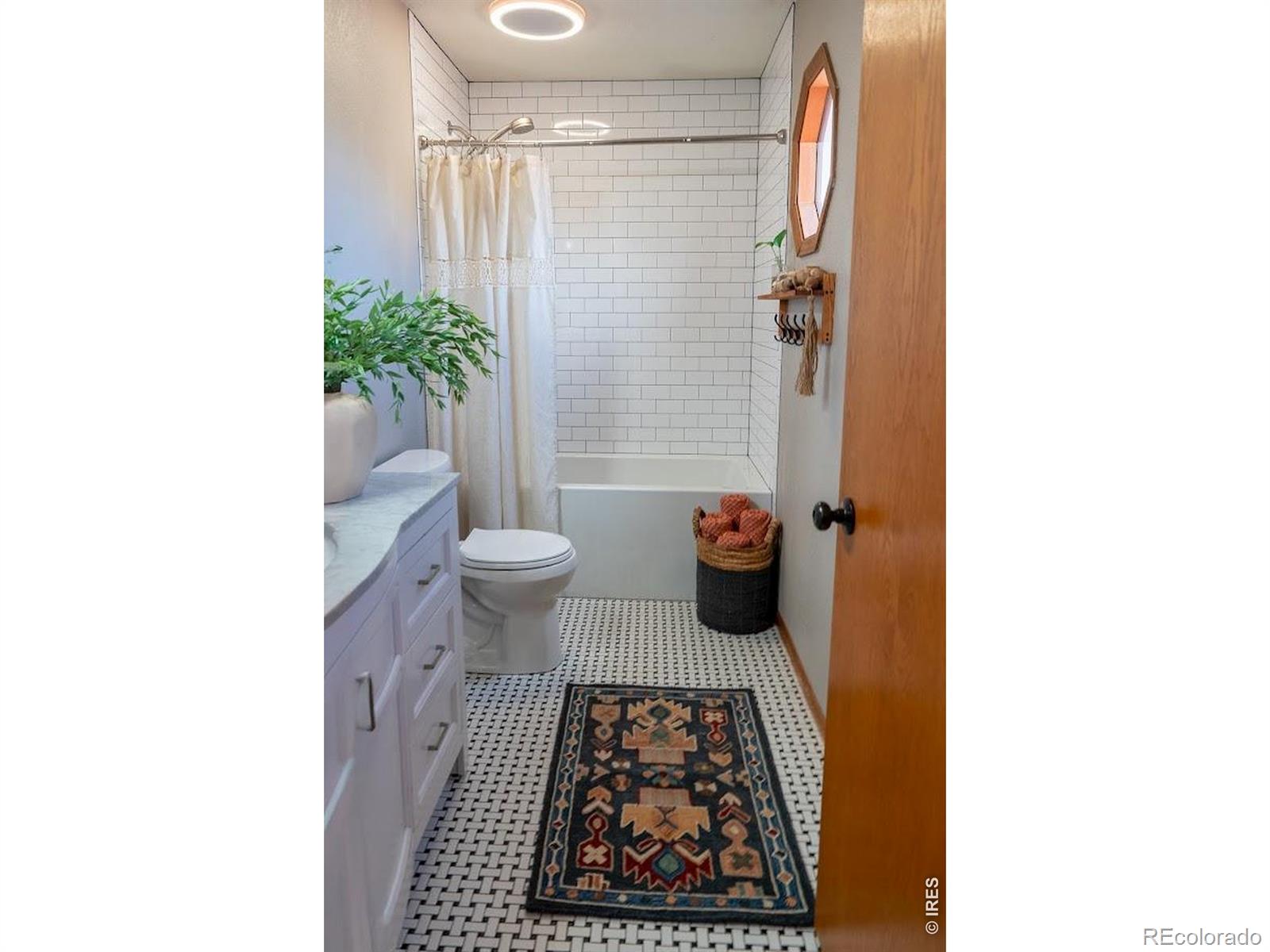 MLS Image #18 for 539 s 9th street,berthoud, Colorado
