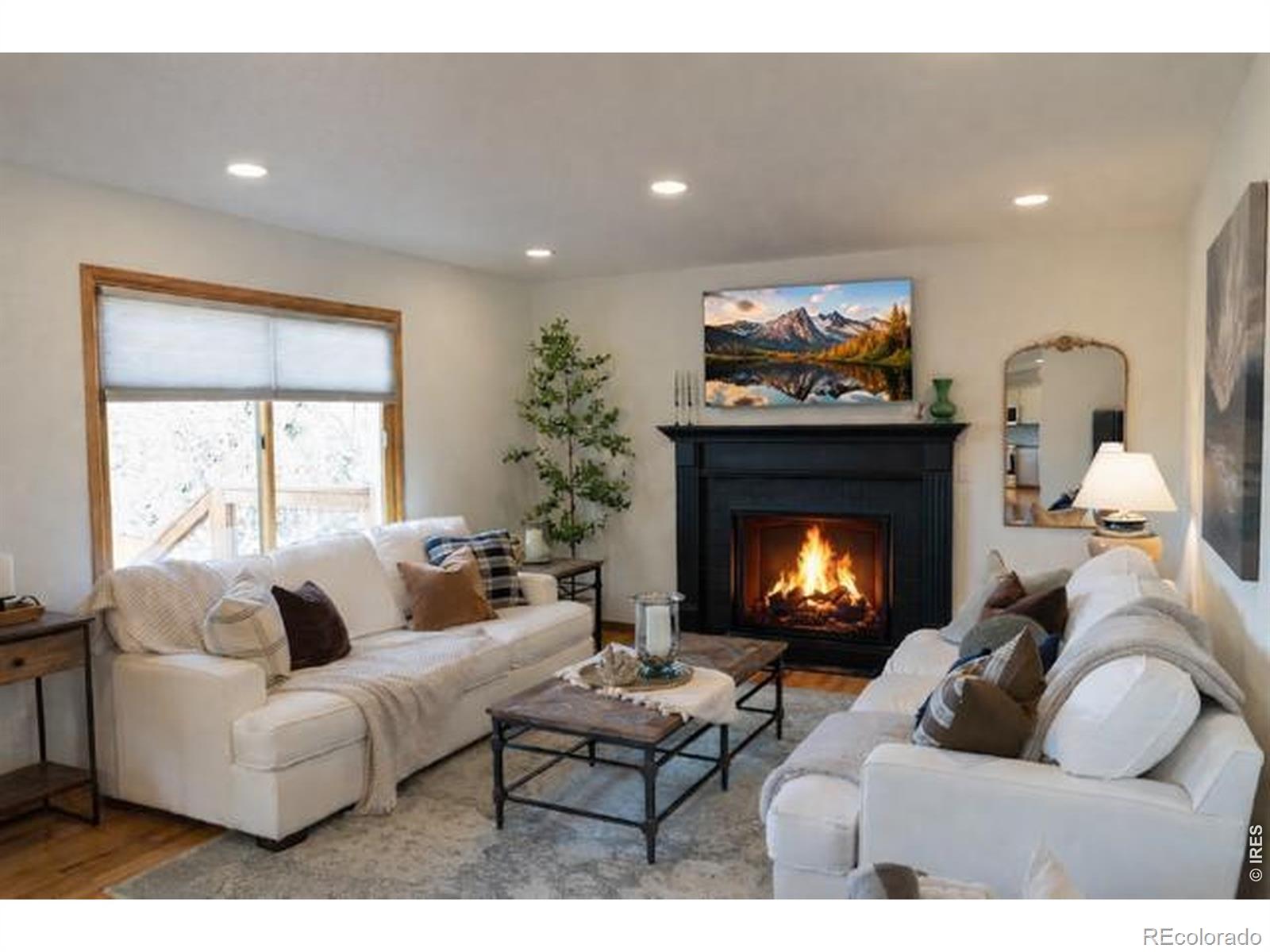 MLS Image #3 for 539 s 9th street,berthoud, Colorado