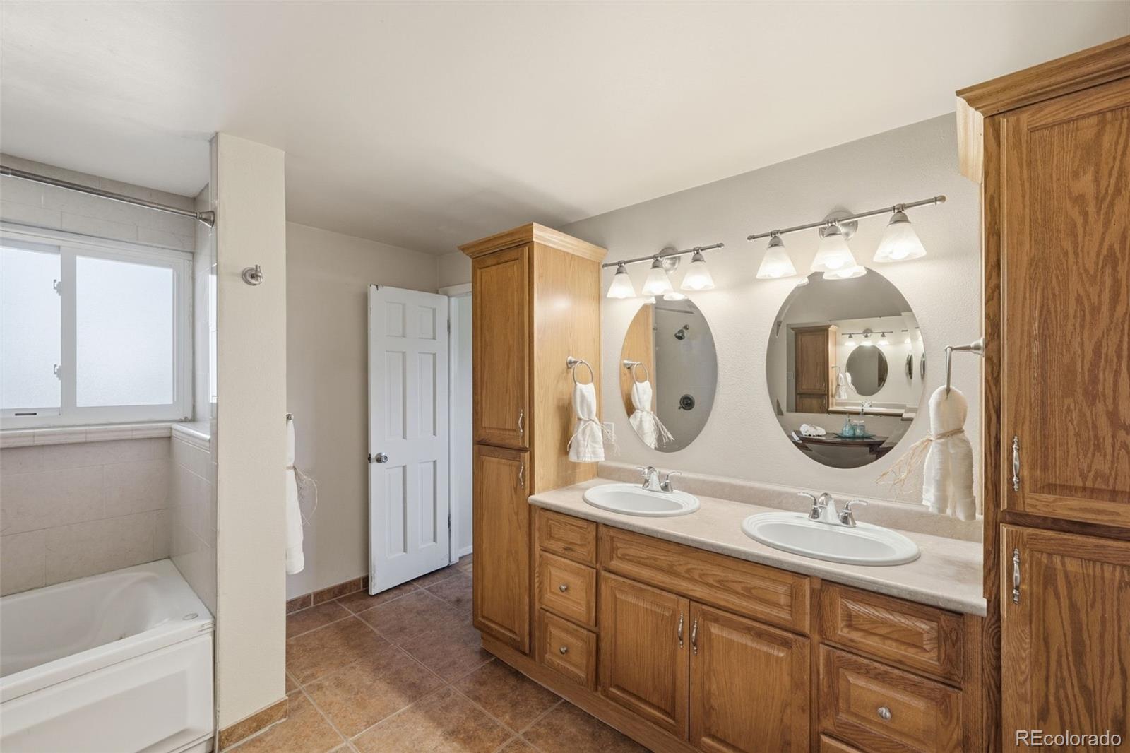 MLS Image #23 for 6671 s billings way,centennial, Colorado