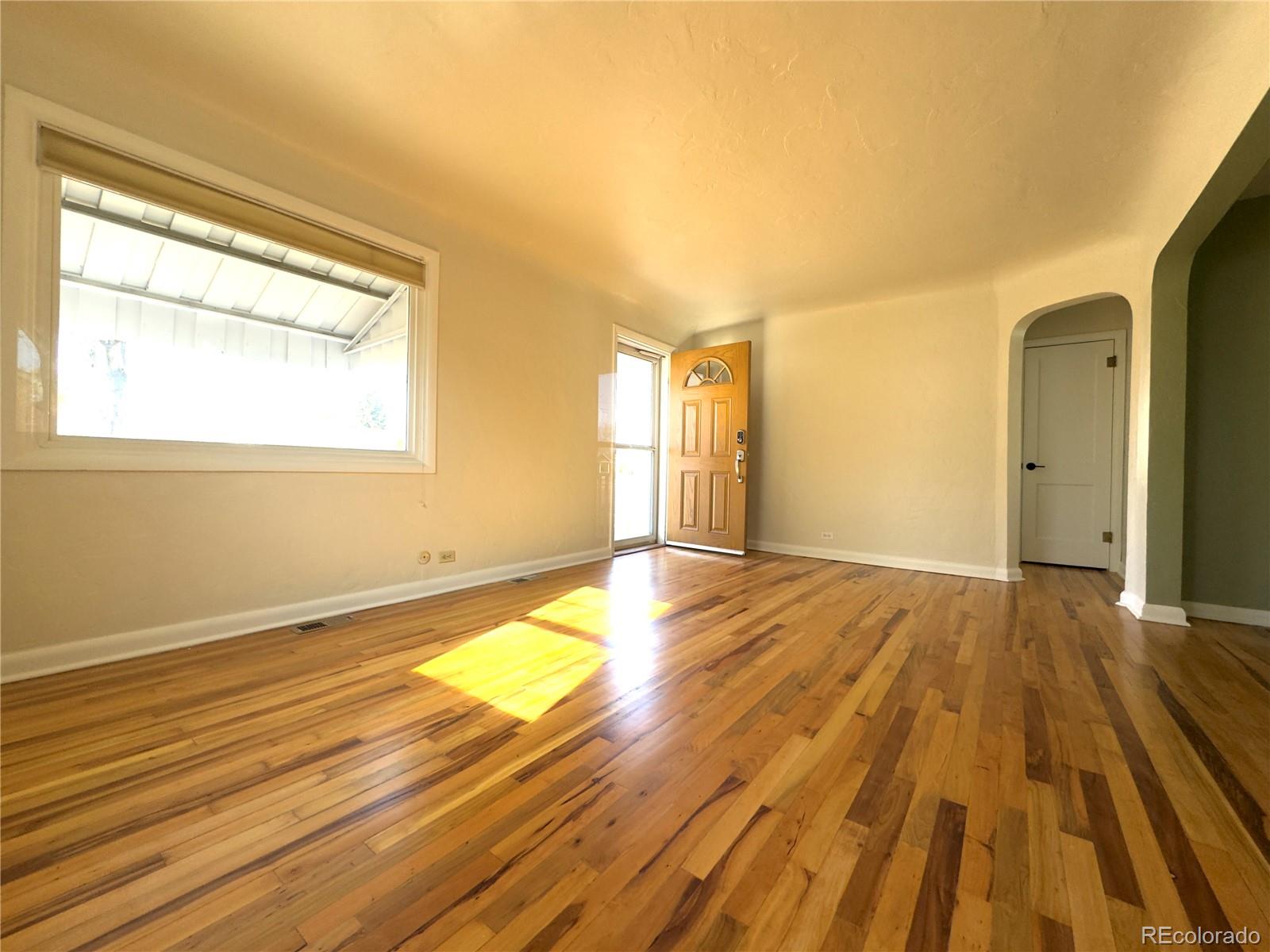 MLS Image #7 for 4624 s logan street,englewood, Colorado