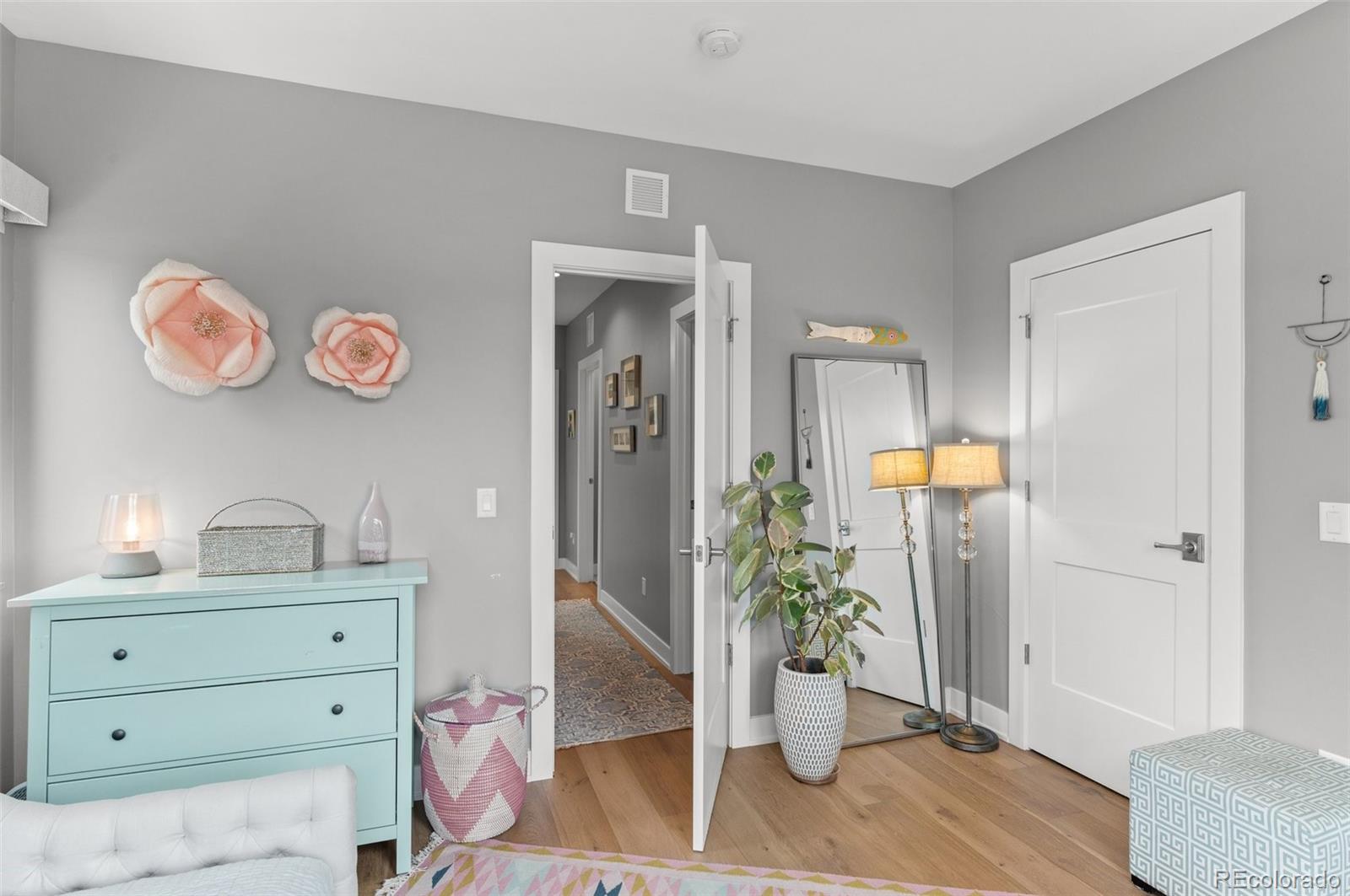 MLS Image #27 for 2880  curtis street ,denver, Colorado