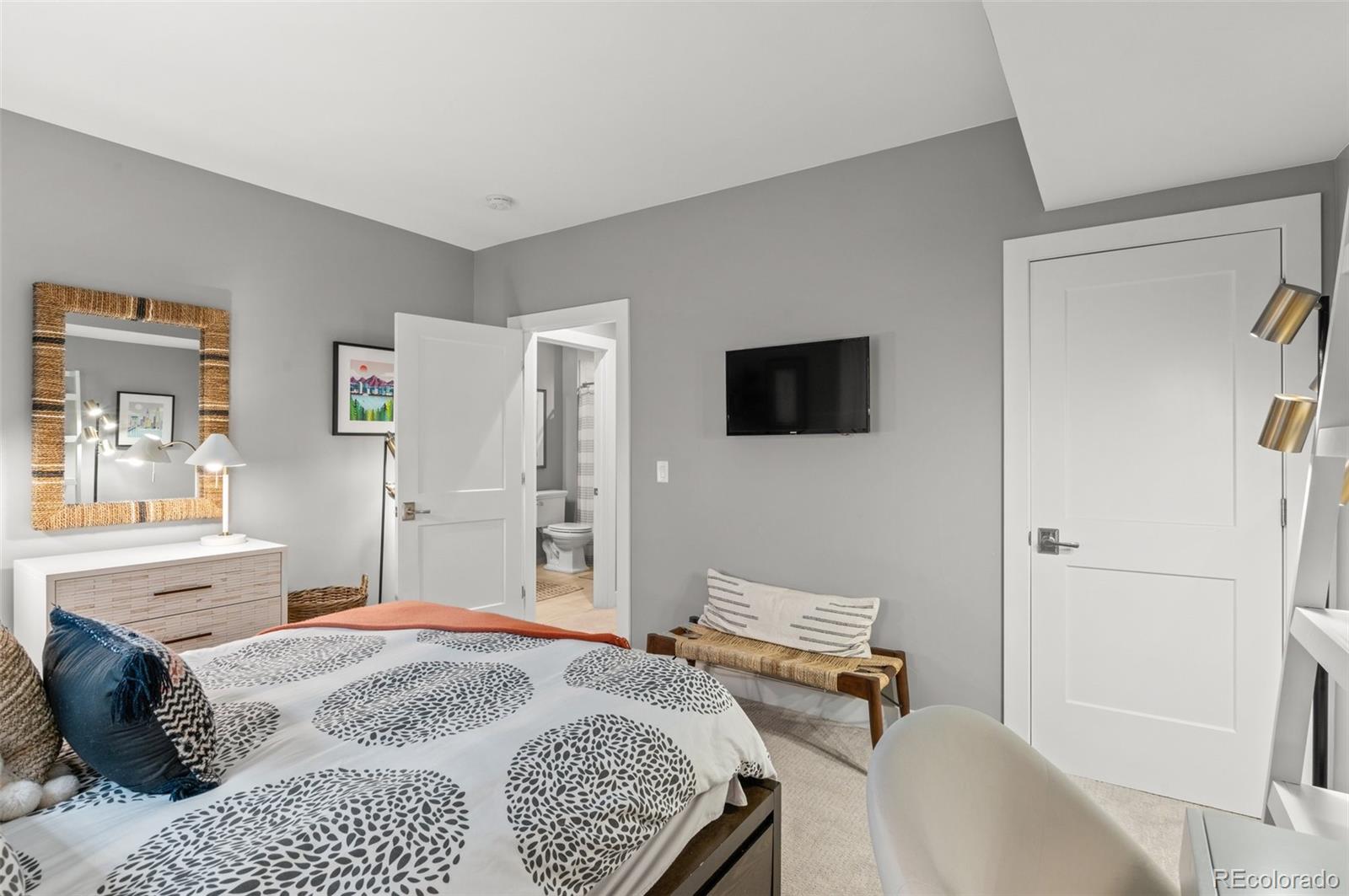 MLS Image #37 for 2880  curtis street ,denver, Colorado