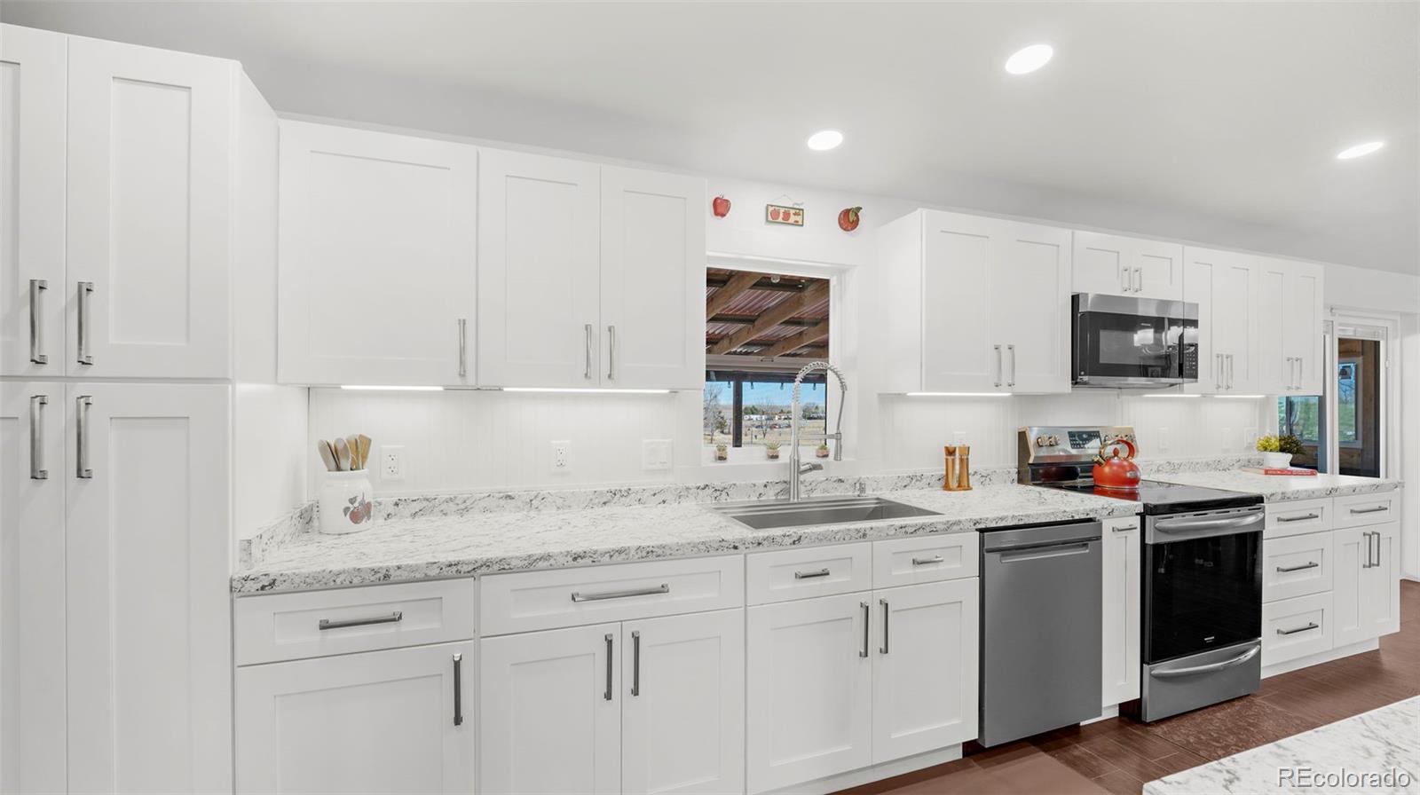 MLS Image #12 for 12340  smith road,peyton, Colorado