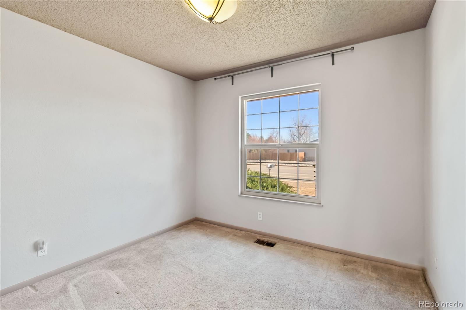 MLS Image #22 for 3691 s mission parkway,aurora, Colorado