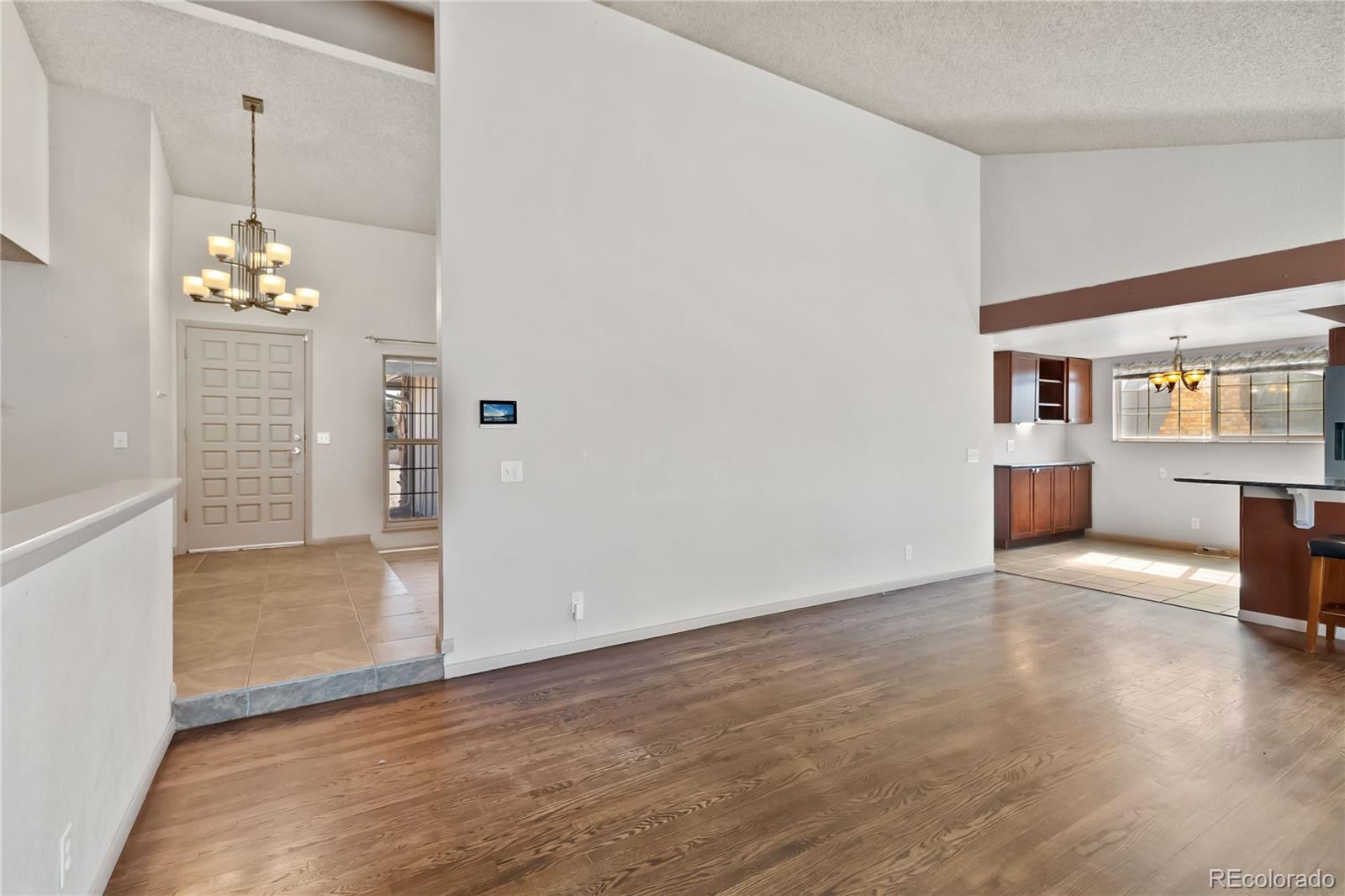 MLS Image #4 for 3691 s mission parkway,aurora, Colorado