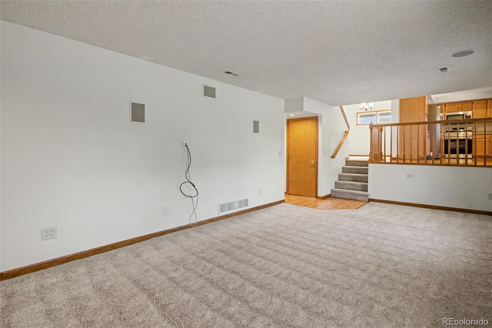 MLS Image #3 for 12453  clayton court,thornton, Colorado