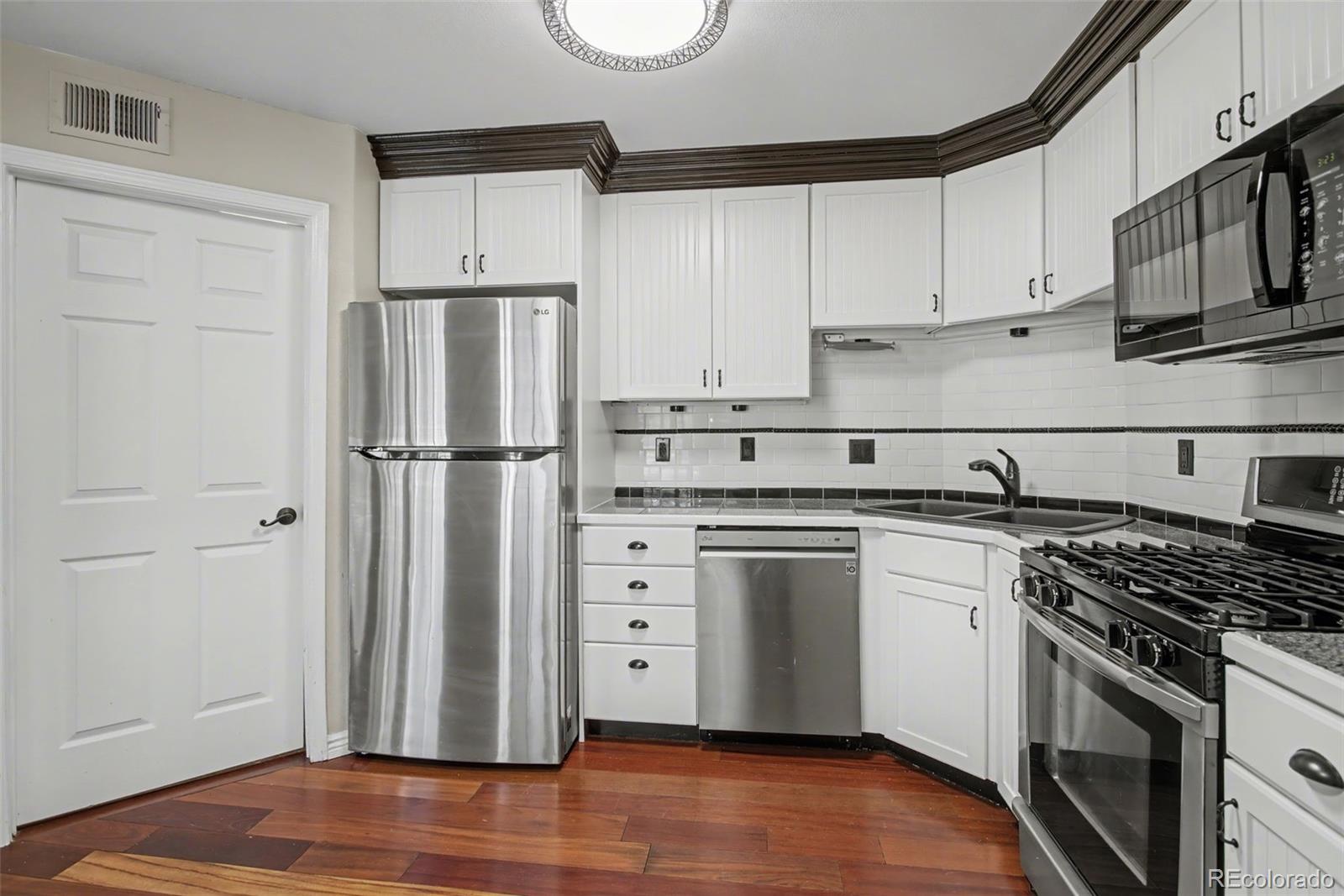 MLS Image #6 for 8671 e dry creek road 711,englewood, Colorado