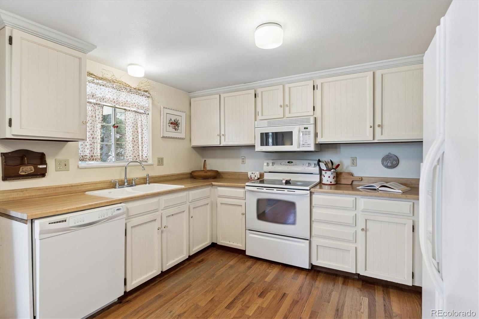 MLS Image #11 for 7076 s elm court,centennial, Colorado