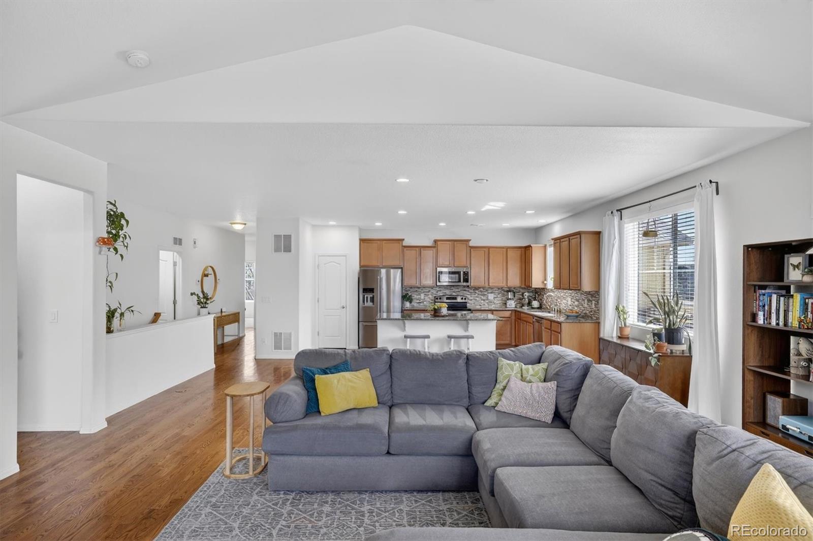 MLS Image #10 for 75 n newcastle court,aurora, Colorado