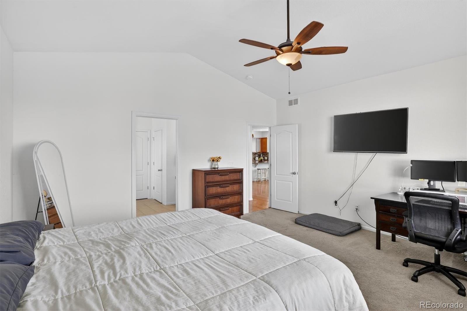 MLS Image #15 for 75 n newcastle court,aurora, Colorado