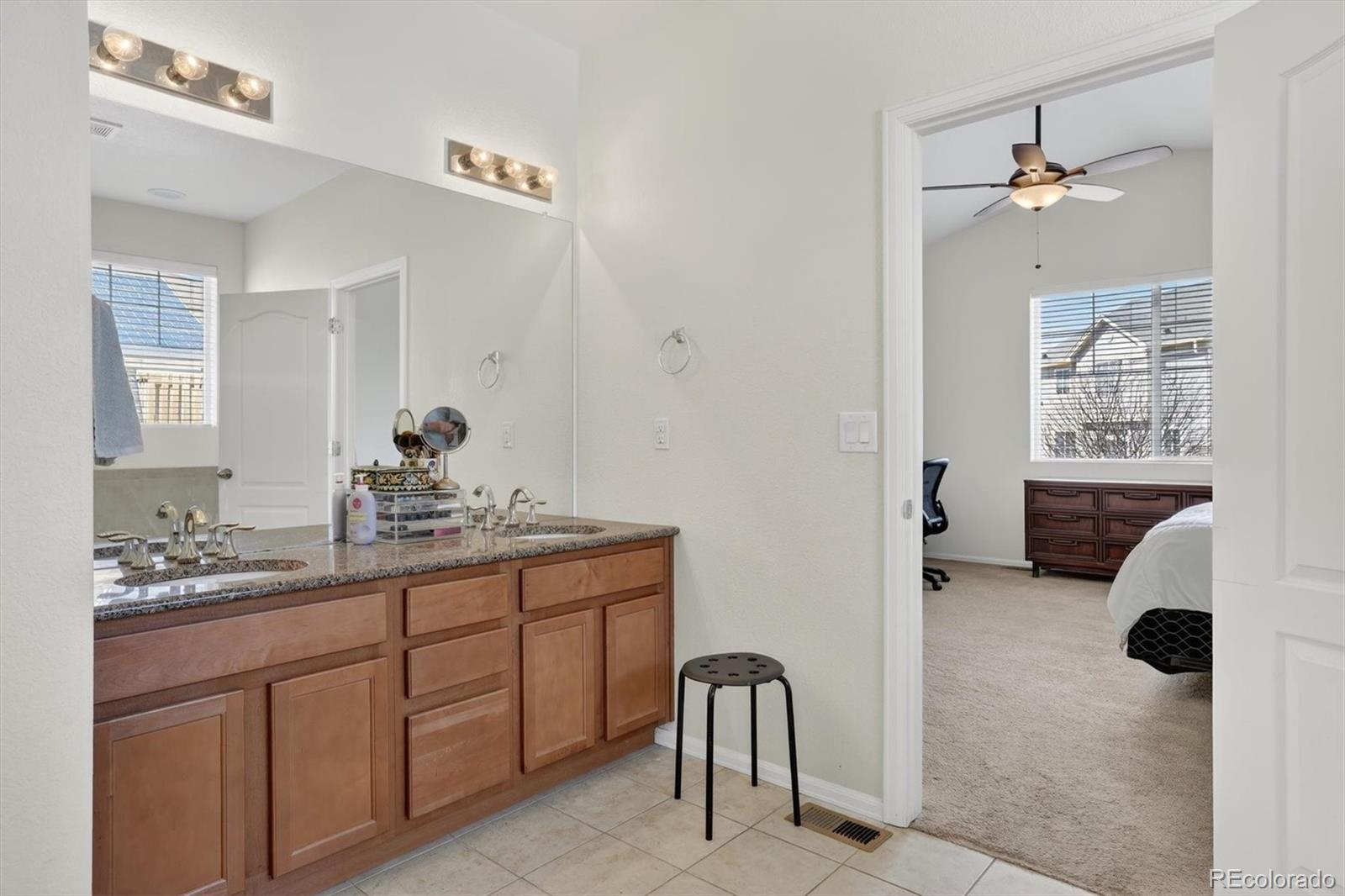 MLS Image #17 for 75 n newcastle court,aurora, Colorado