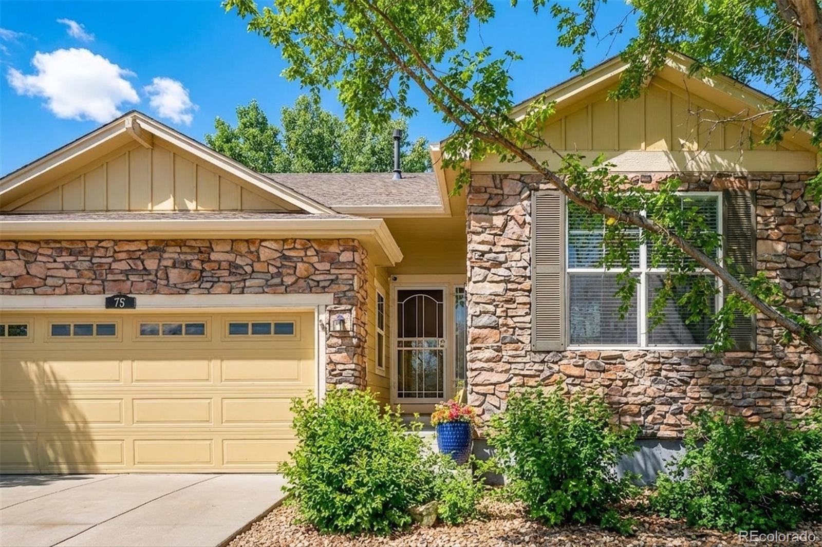 MLS Image #2 for 75 n newcastle court,aurora, Colorado