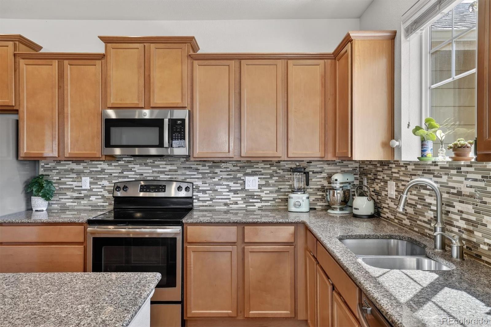MLS Image #5 for 75 n newcastle court,aurora, Colorado