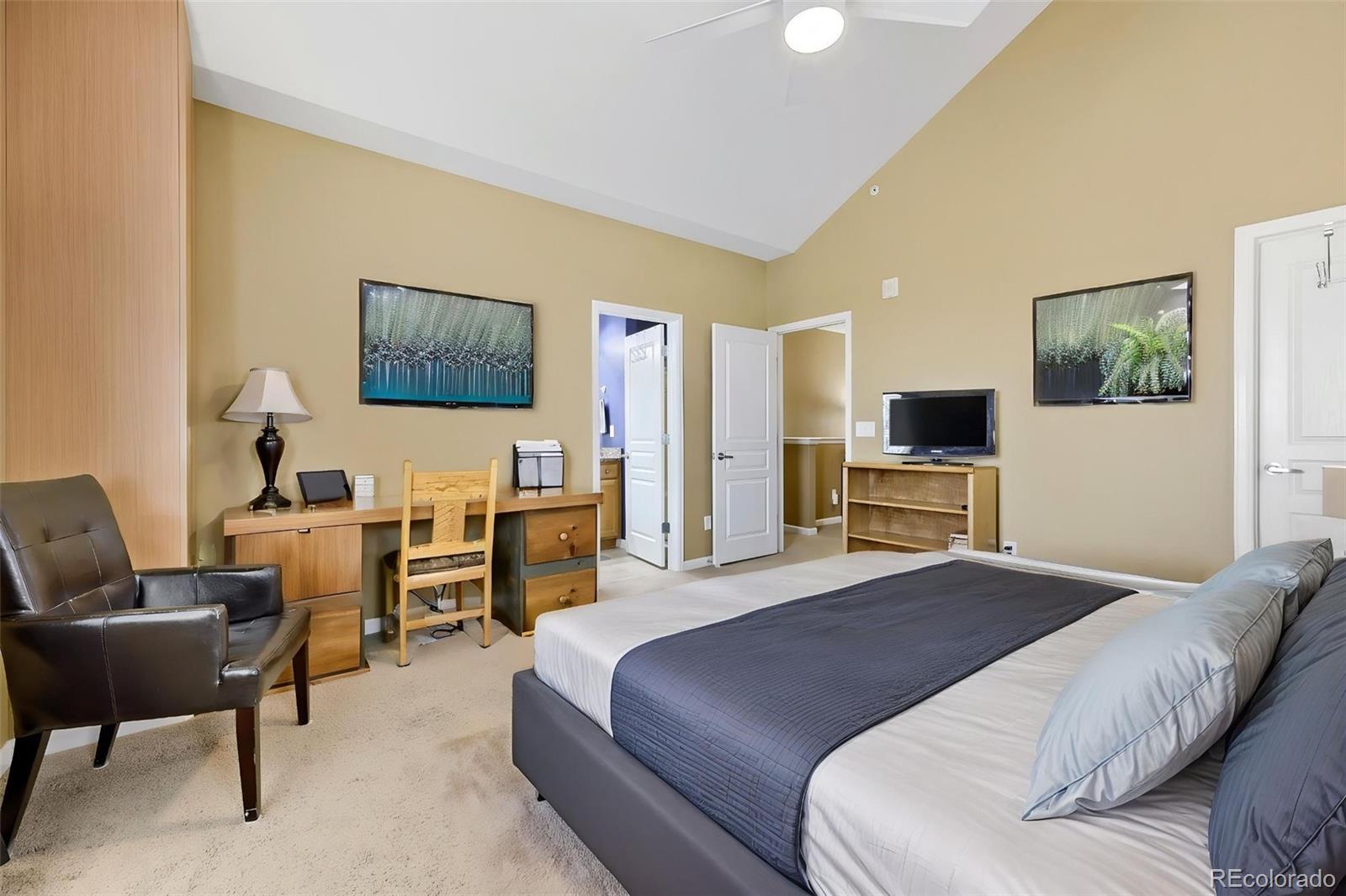 MLS Image #13 for 9972 w jewell avenue b,lakewood, Colorado