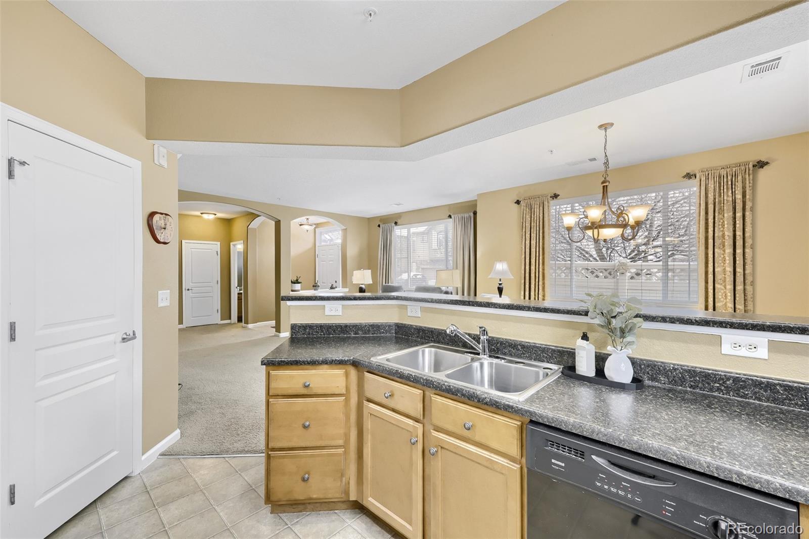 MLS Image #16 for 9972 w jewell avenue b,lakewood, Colorado