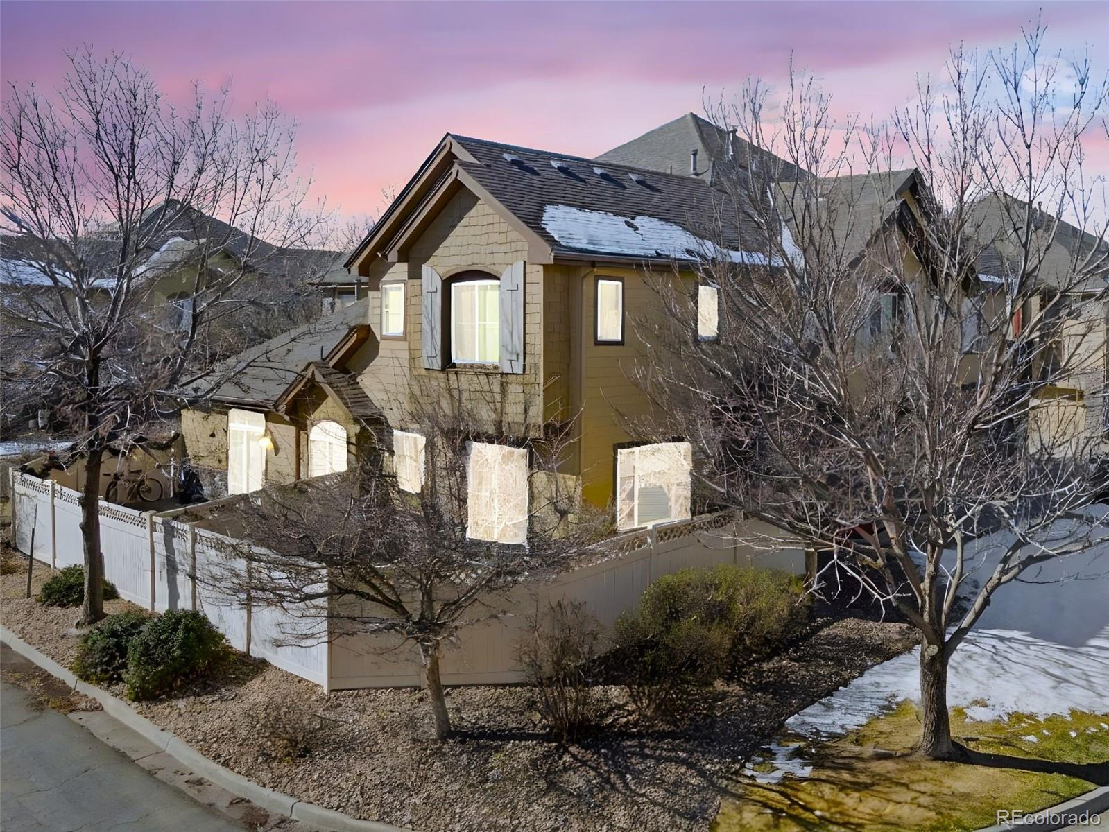 MLS Image #18 for 9972 w jewell avenue b,lakewood, Colorado