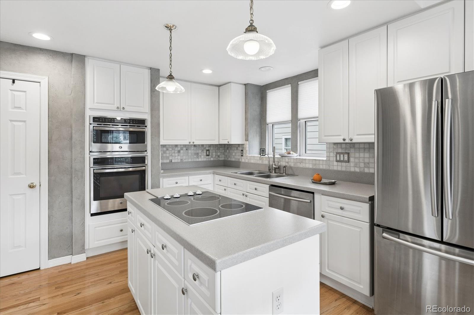 MLS Image #4 for 9601 e caley circle,englewood, Colorado