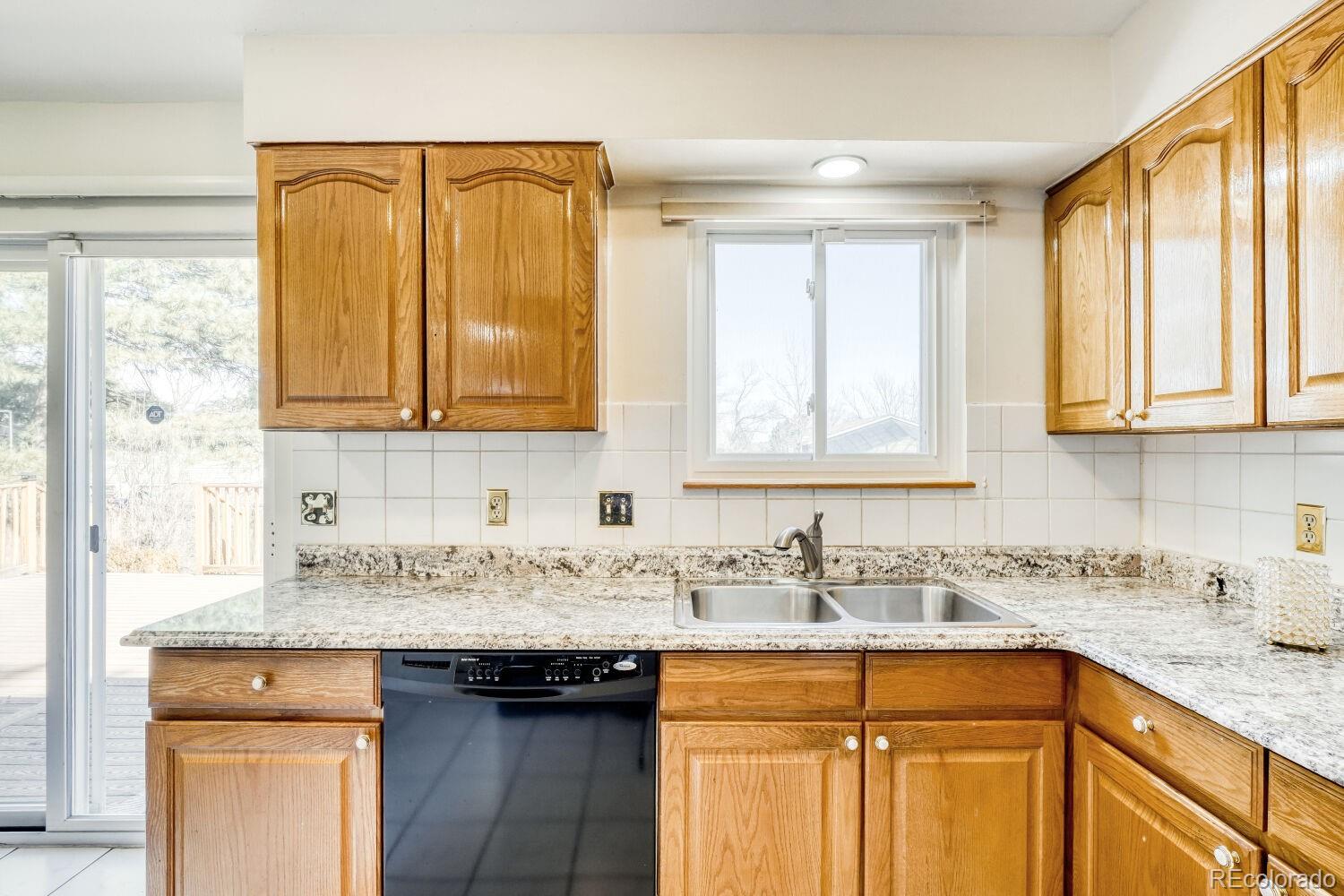MLS Image #6 for 1520 s evanston street,aurora, Colorado