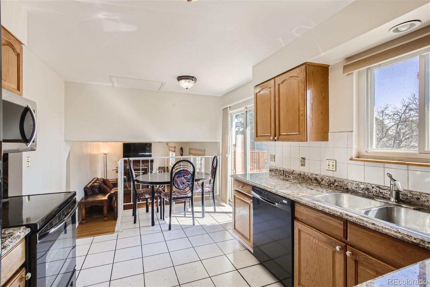MLS Image #8 for 1520 s evanston street,aurora, Colorado