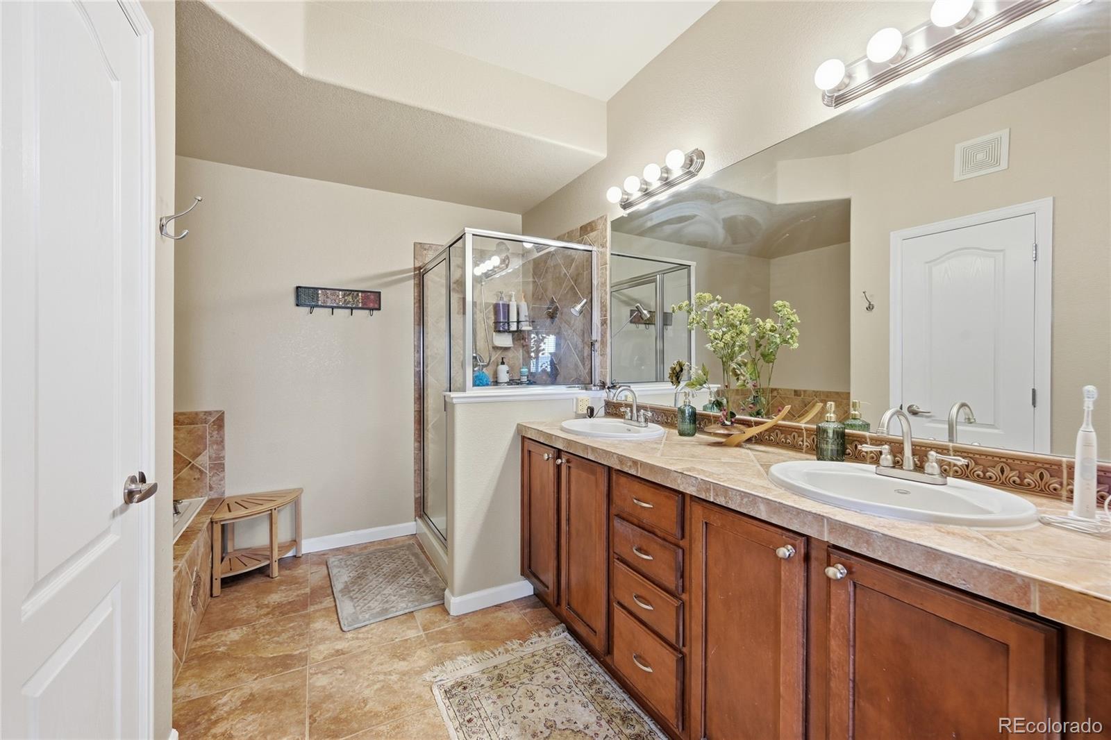 MLS Image #21 for 6222  kilmer loop 204,golden, Colorado