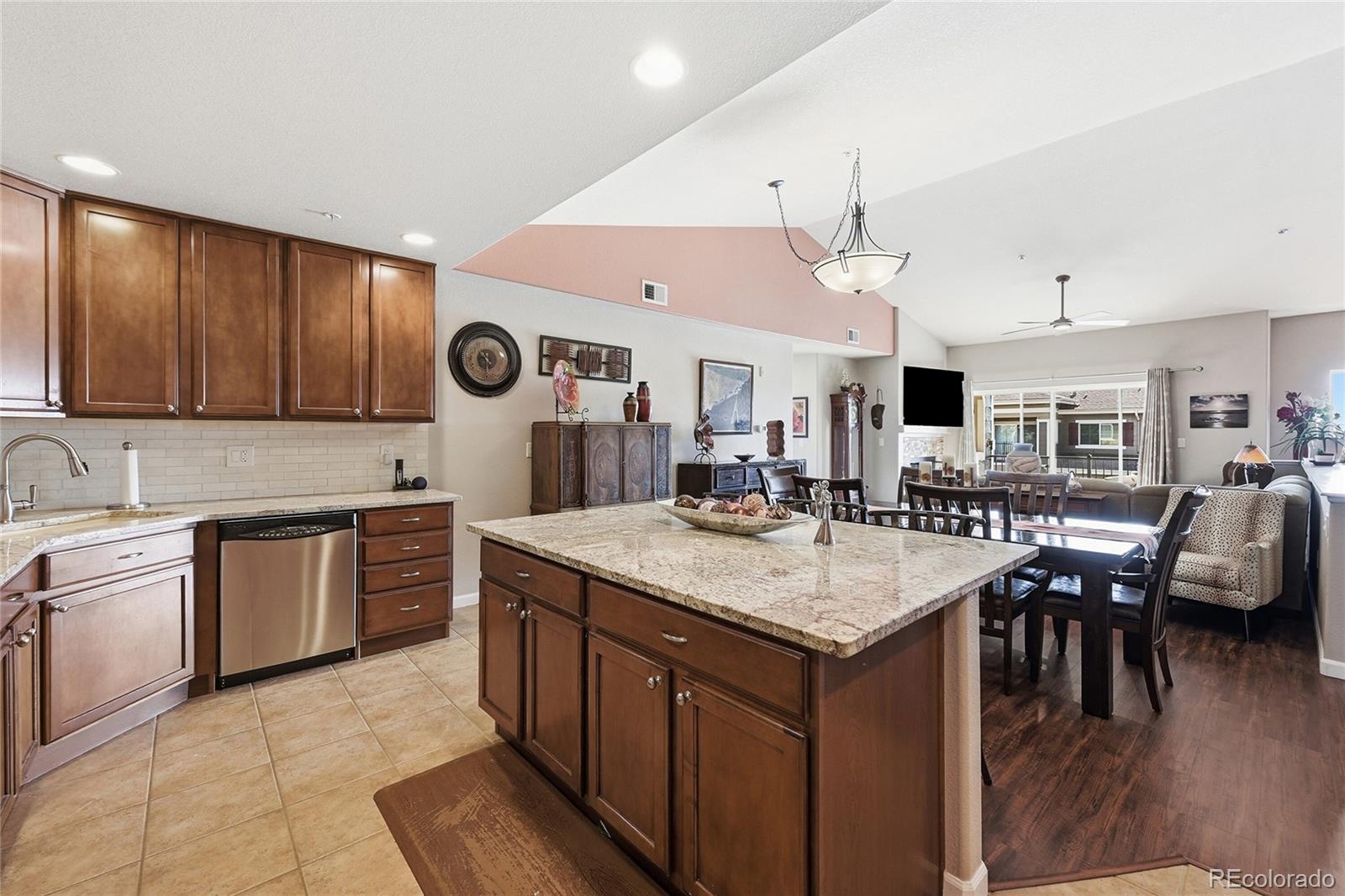 MLS Image #7 for 6222  kilmer loop 204,golden, Colorado