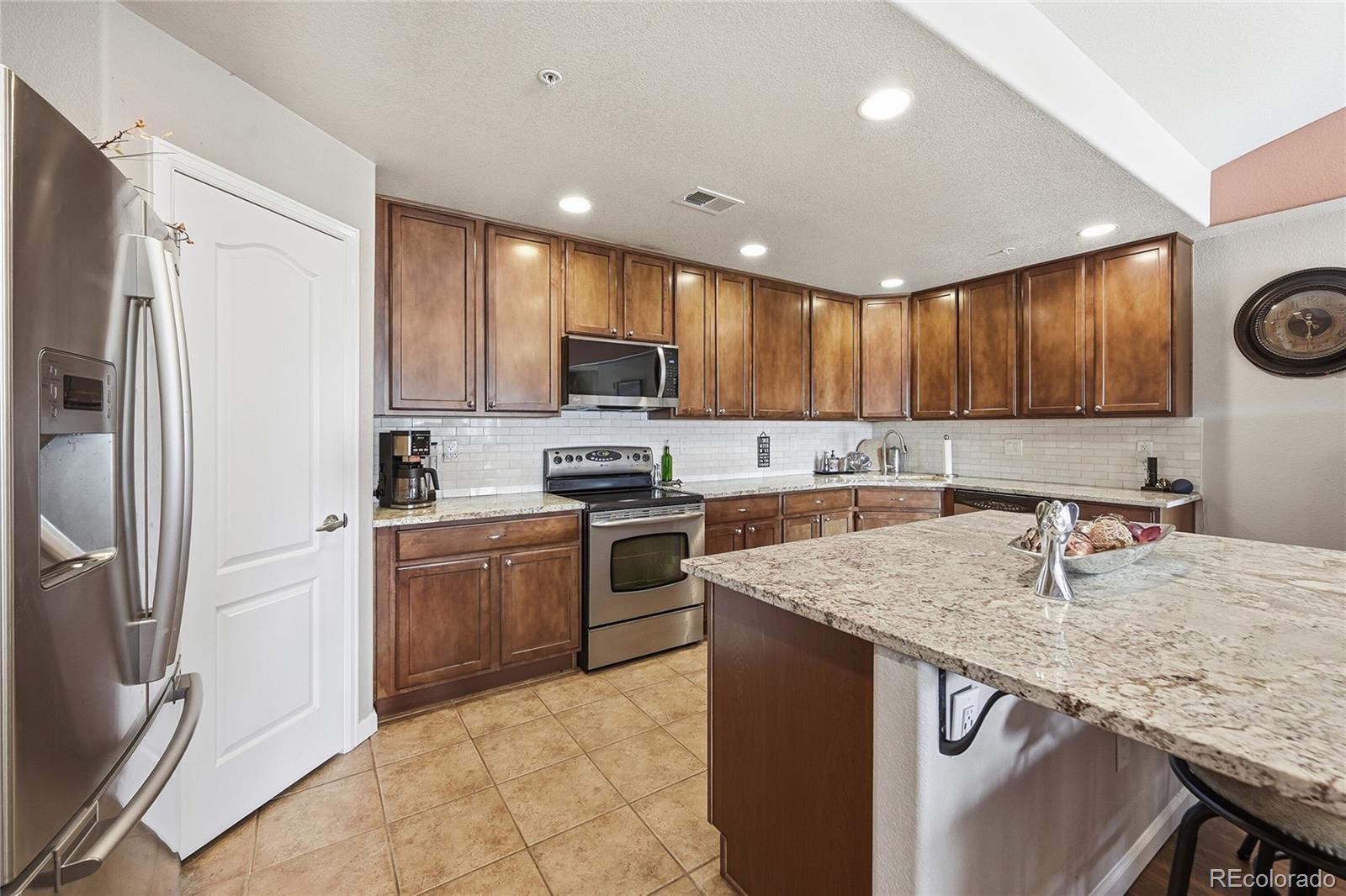 MLS Image #8 for 6222  kilmer loop 204,golden, Colorado