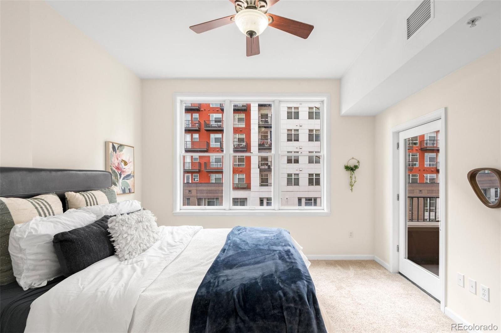 MLS Image #36 for 1950 n logan street 513,denver, Colorado