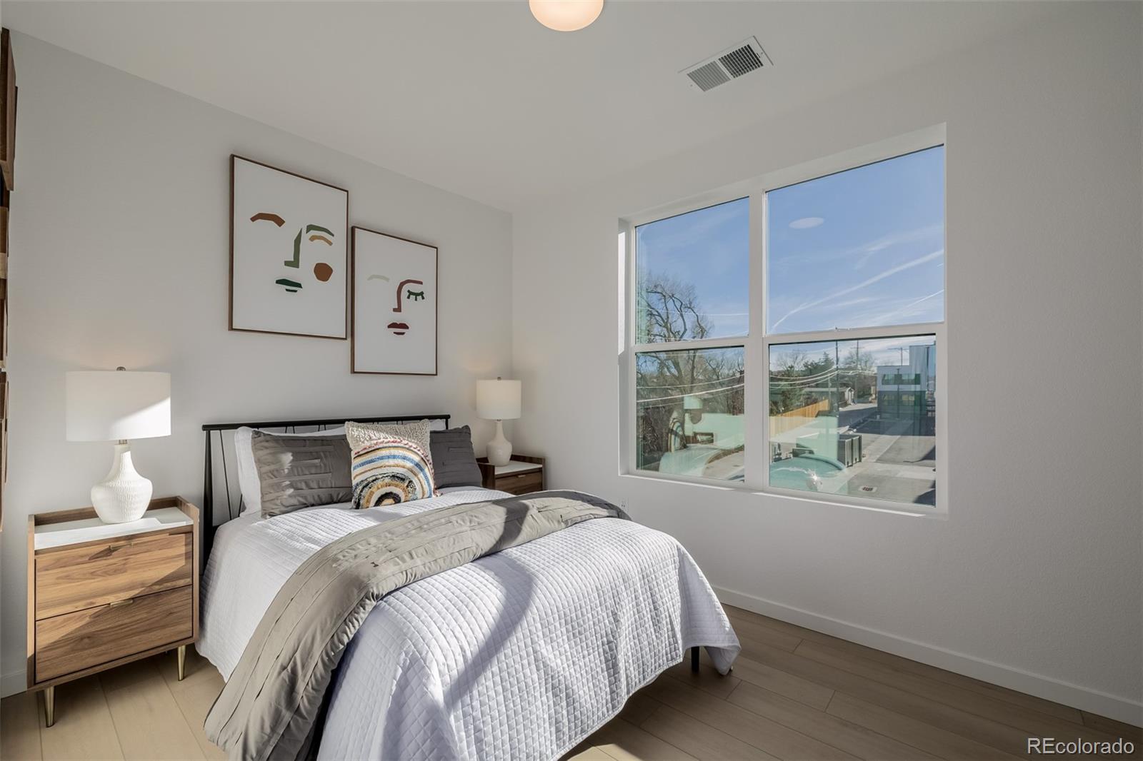 MLS Image #11 for 1634 n sheridan boulevard 203,denver, Colorado