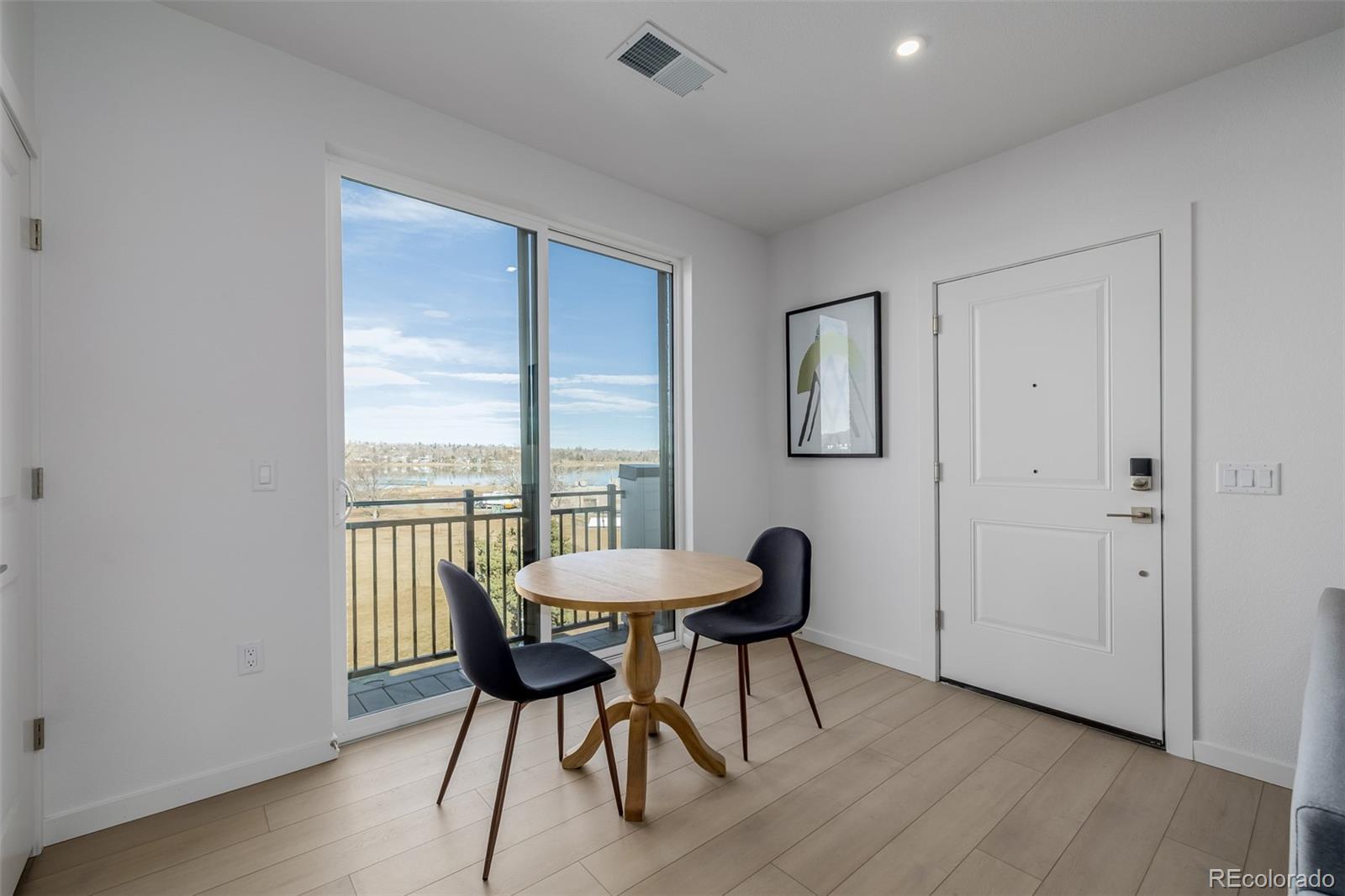 MLS Image #3 for 1634 n sheridan boulevard 203,denver, Colorado