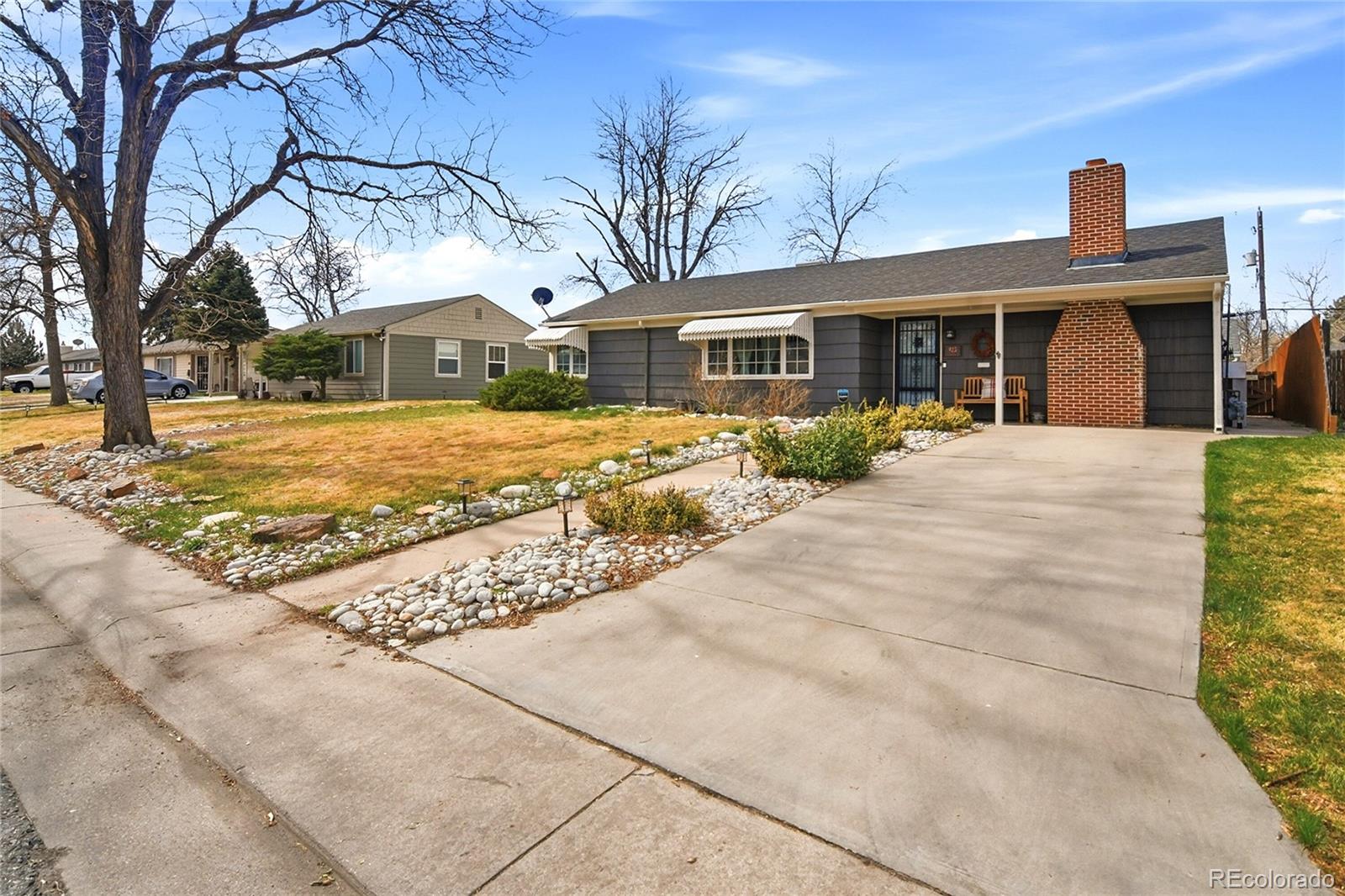 MLS Image #2 for 923  geneva street,aurora, Colorado
