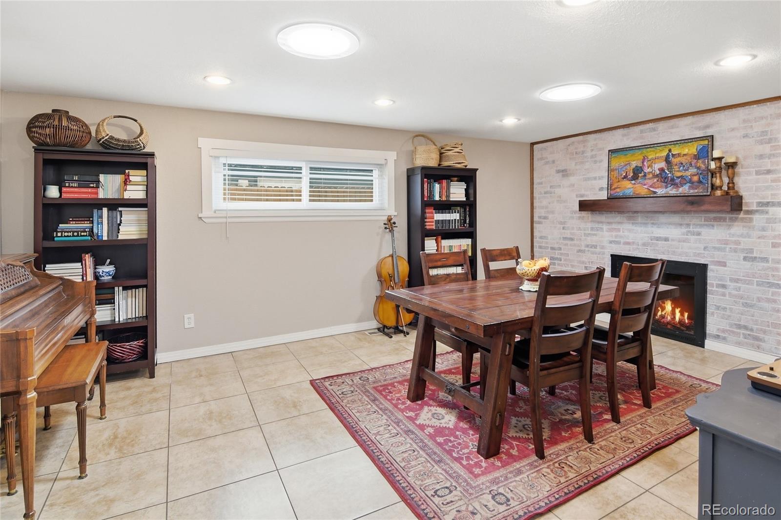 MLS Image #6 for 923  geneva street,aurora, Colorado